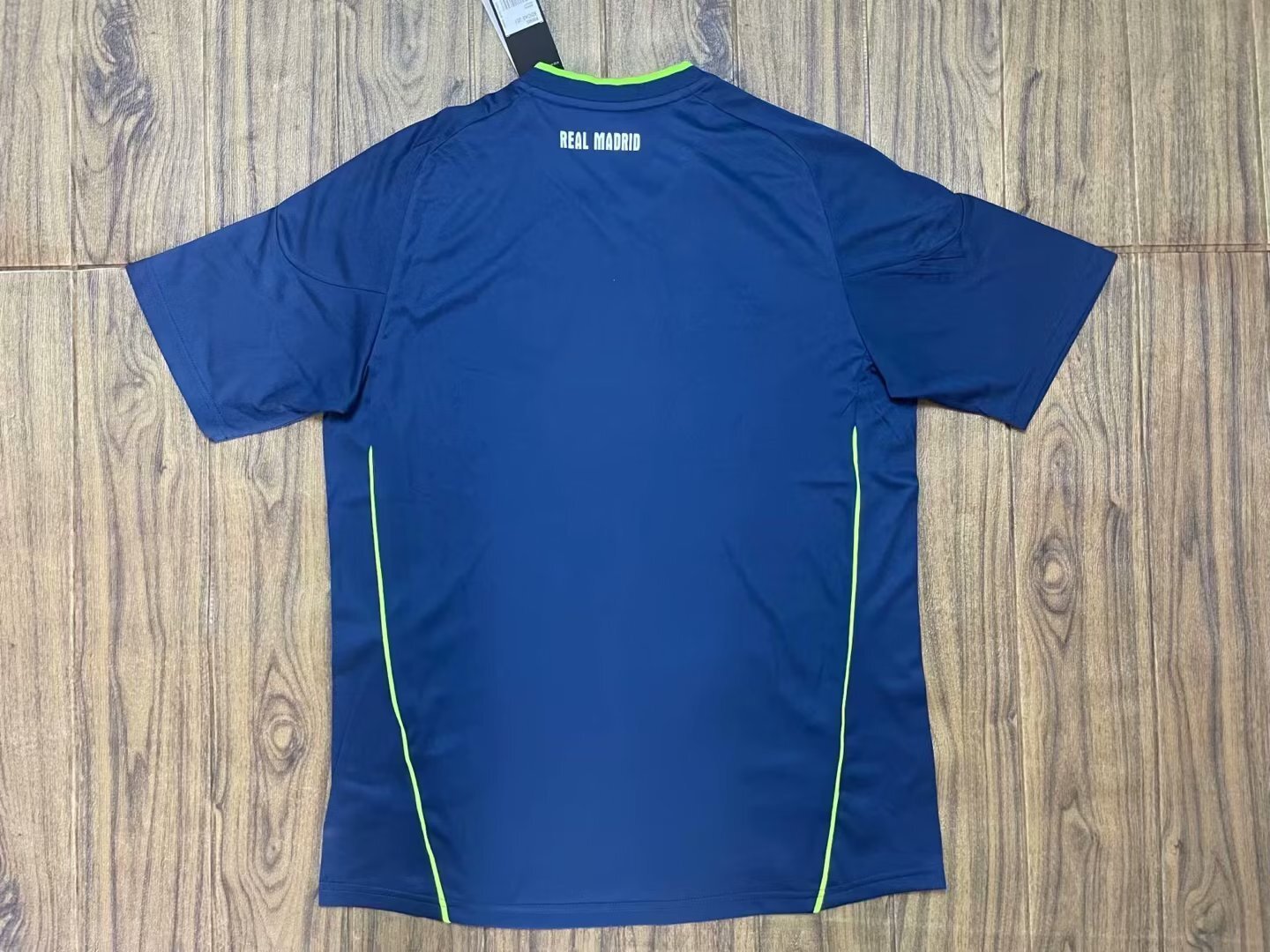 ריאל מדריד רטרו חוץ 2010/11